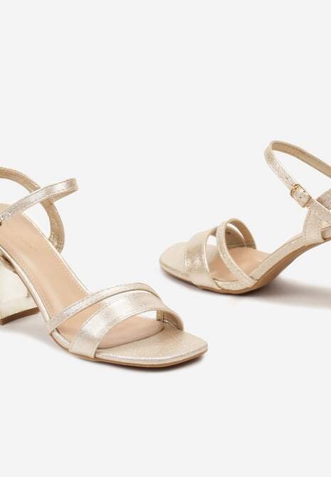 Złote Sandały Zapinane na Sprzączkę z Kryształkami na Słupku i Brokatem Laquie