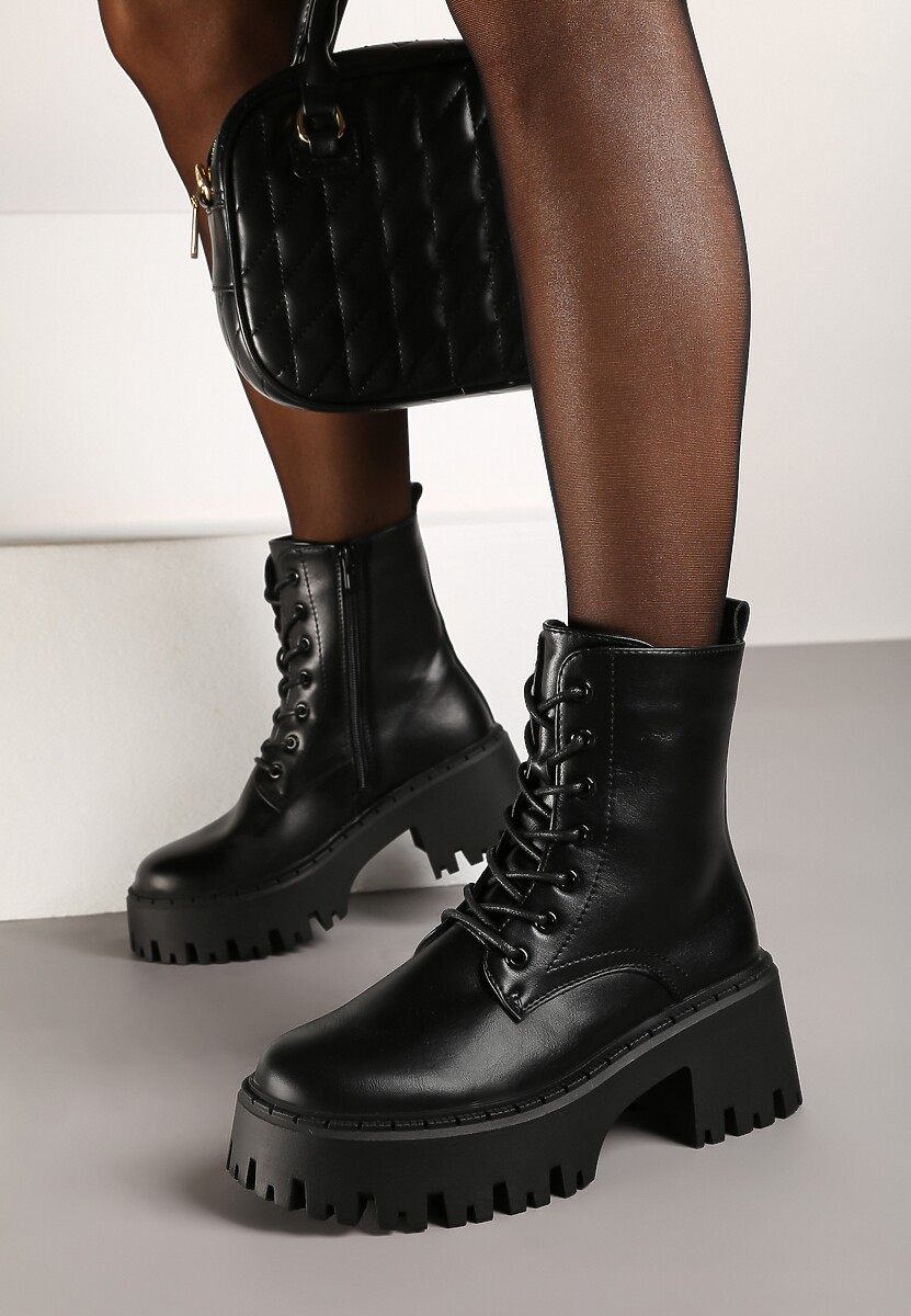 Czarne Botki w Stylu Workerów na Masywnej Platformie Aidana