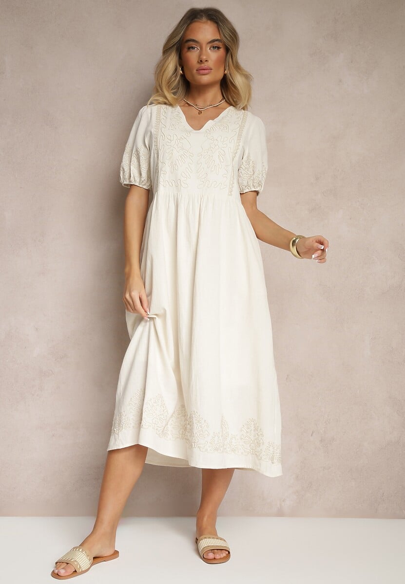 Biała Rozkloszowana Sukienka z Bawełny w Stylu Boho z Haftowanymi Zdobieniami Lannilsa