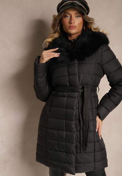 Czarna Kurtka Pikowana Wiązana w Talii z Futerkiem Odpinanym na Kapturze Firinka