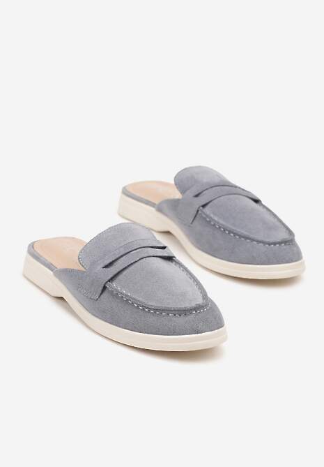 Niebieskie Klapki w Stylu Muli Ozdobione Przeszyciami Firarelle