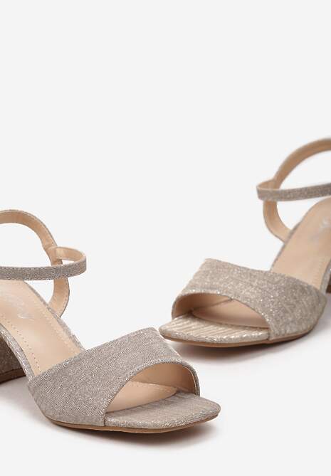 Złote Sandały na Słupku w Całości Ozdobione Brokatem Apontia