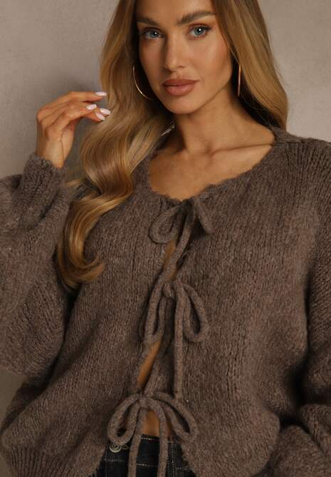 Jasnobrązowy Kardigan z Wełną o Kroju Oversize z Wiązanymi Kokardami Elearina