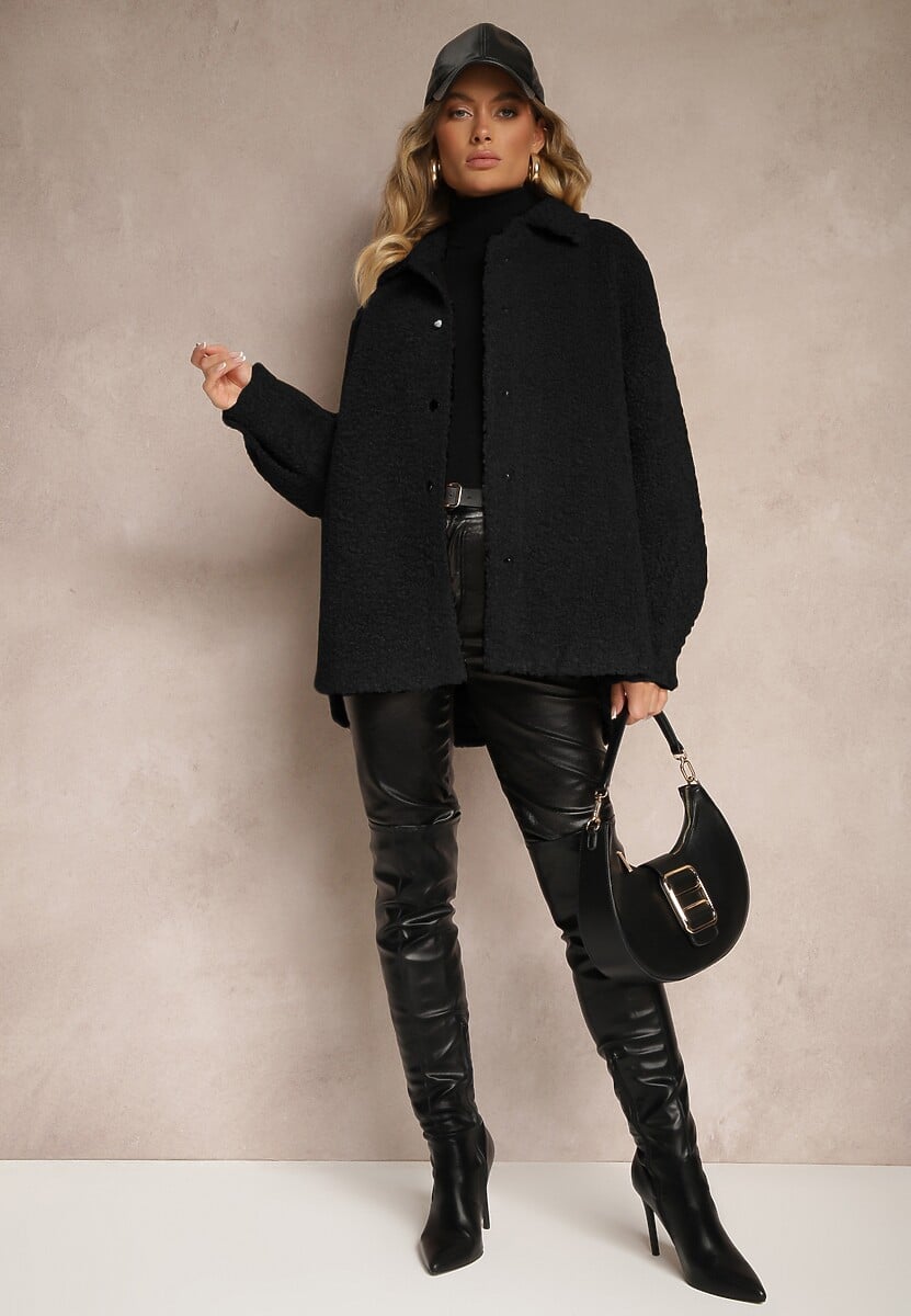 Czarna Kurtka Futrzana o Koszulowym Kroju Zapinana na Napy Venarissa