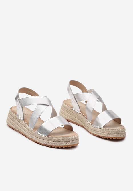 Srebrne Sandały na Platformie w Stylu Boho z Paskami o Metalicznym Połysku Moonrera