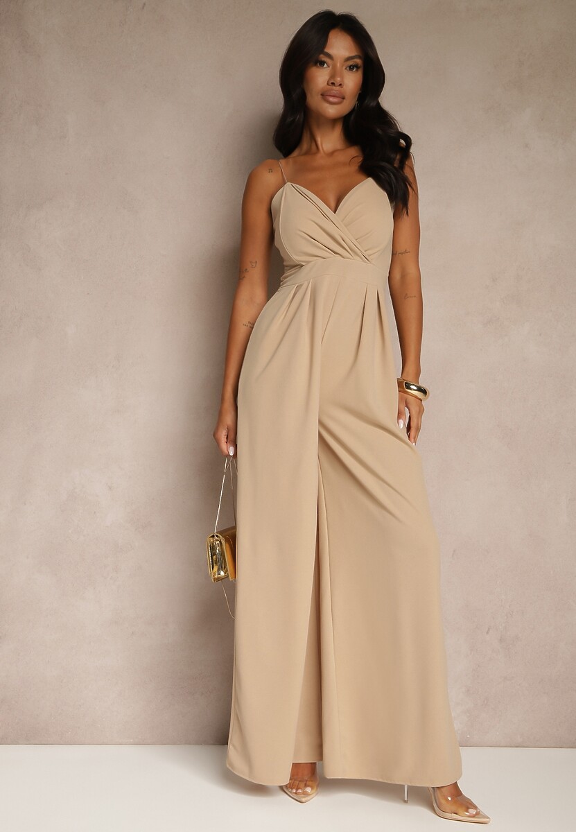 Beżowy Kombinezon na Cienkich Ramiączkach z Kopertowym Dekoltem i Szerokimi Nogawkami Jovantia