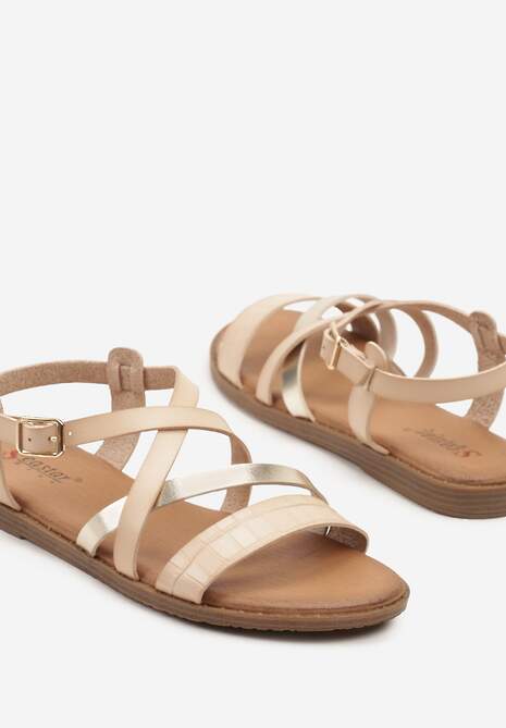 Beżowe Sandały z Ozdobnymi Paskami z Zapięciem na Klamerkę Wiella