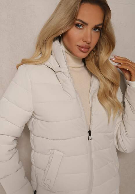 Jasnobeżowa Kurtka z Pikowanymi Przeszyciami z Odpinanym Kapturem i Ściągaczem w Talii Sintavia