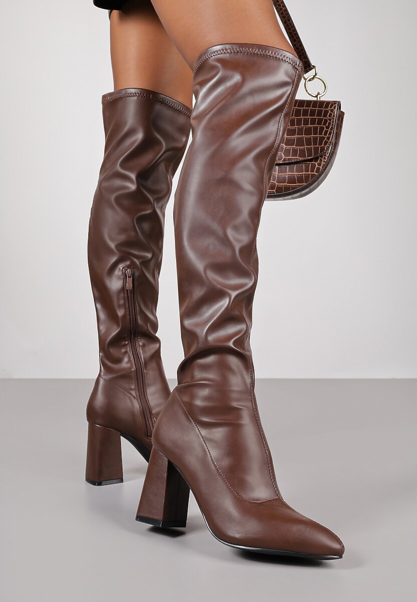 Brązowe Kozaki Vices z Wysoką Cholewką na Słupku Avvie