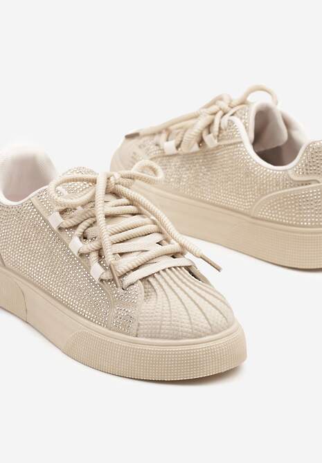 Beżowe Sneakersy z Ozdobnym Tłoczeniem i Cyrkoniami Dorreia
