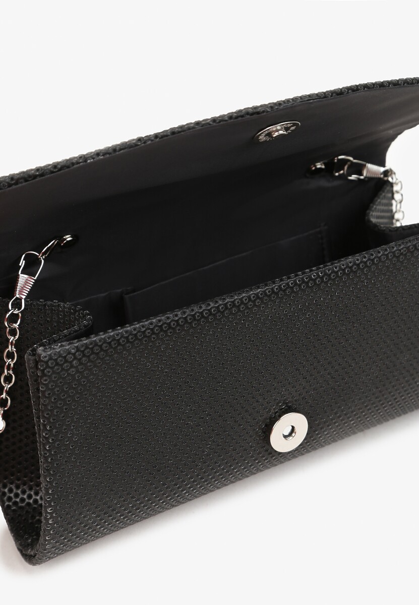 Czarna Torebka o Fasonie Kopertówki z Brokatowym Zdobieniem Gracenia