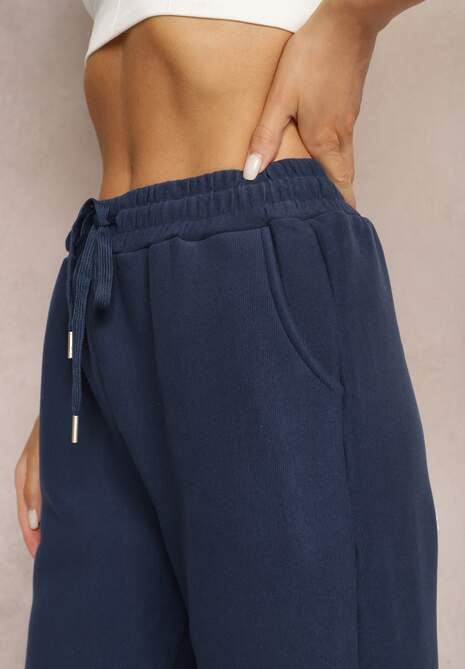 Granatowe Dzianinowe Spodnie z Gumką w Pasie Matrila