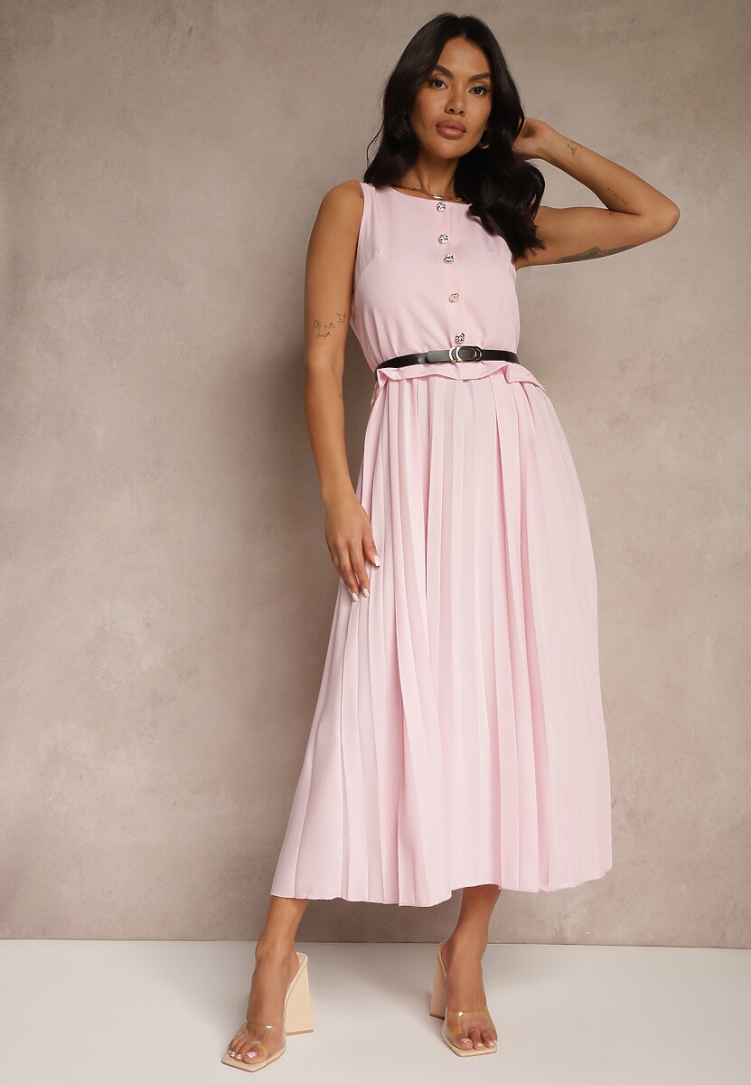 Różowa Plisowana Sukienka o Rozkloszowanym Kroju Bez Rękawów z Paskiem z Klamrą Iffule