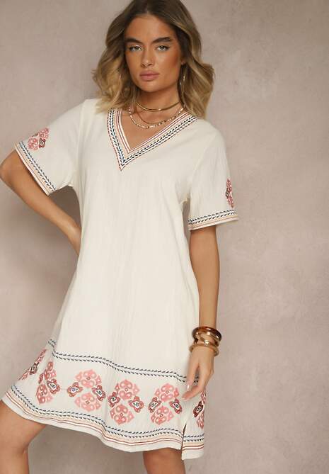 Czerwona Pudełkowa Sukienka z Bawełny w Hafty w Stylu Boho Felkio