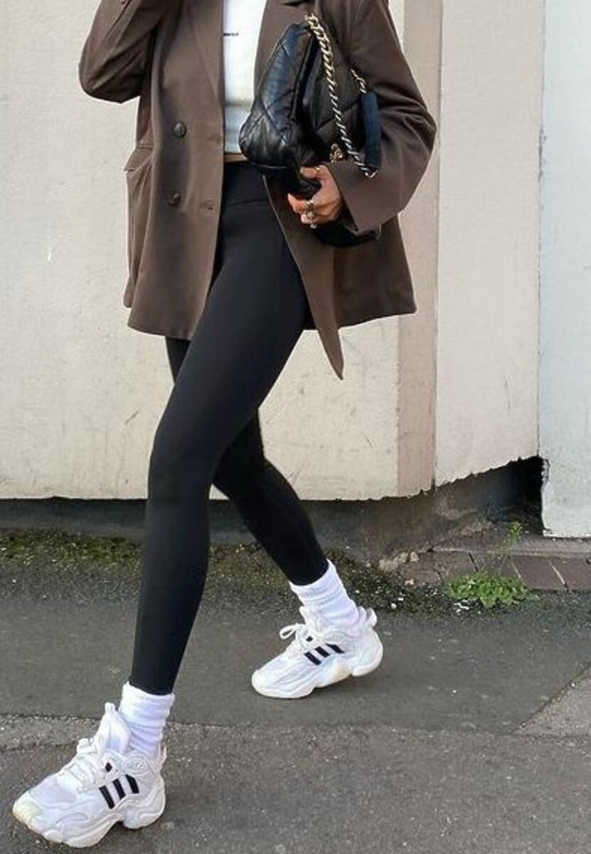 Czarne Legginsy Cirino