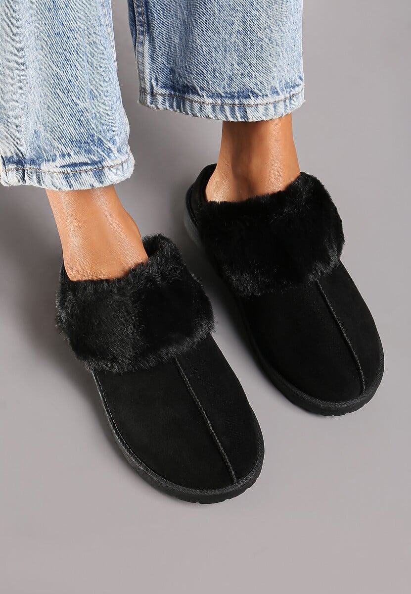 Czarne Płaskie Kapcie Ozdobione Futerkiem Avettria