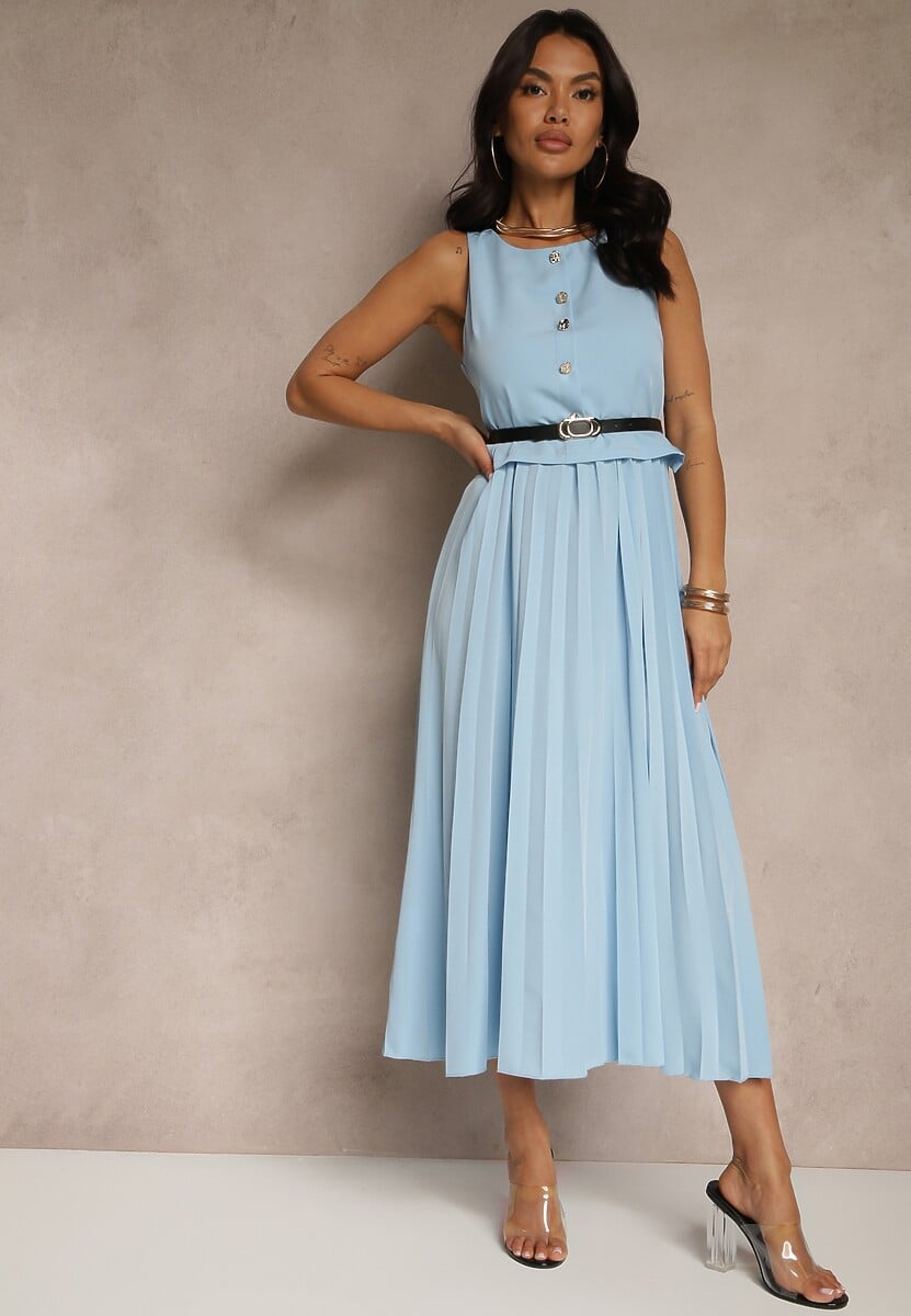 Niebieska Plisowana Sukienka o Rozkloszowanym Kroju Bez Rękawów z Paskiem z Klamrą Iffule