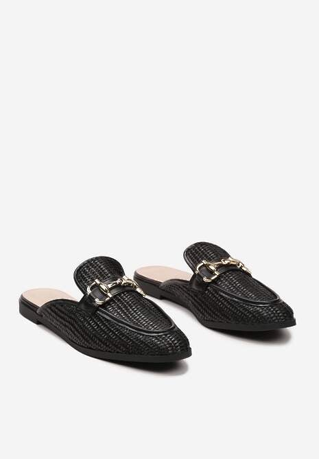Czarne Klapki Mule z Tłoczeniem na Wzór Plecionki i Klamrą Opheliase