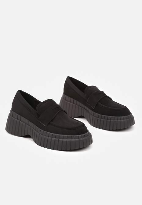 Czarne Mokasyny na Platformie z Tłoczeniem Ozdobione Paskiem Fonirea