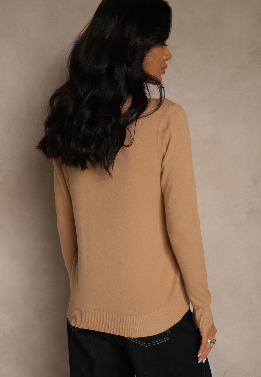 Ciemnobeżowy Gładki Sweter w Minimalistycznym Stylu Tevra