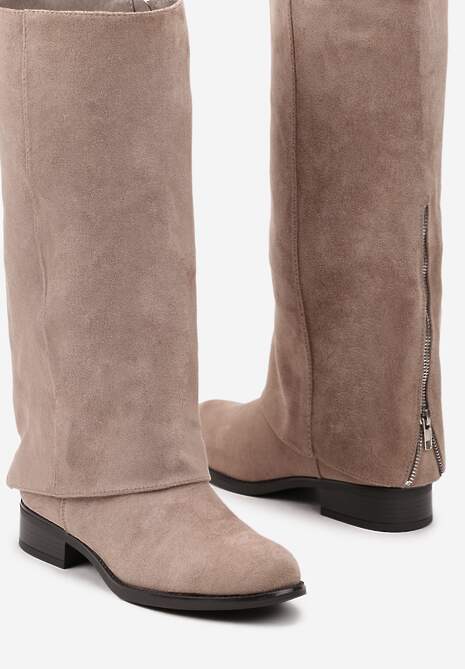 Ciemnobeżowe Ekozamszowe Kozaki na Płaskiej Podeszwie z Cholewką Imitującą Nogawkę Realeira