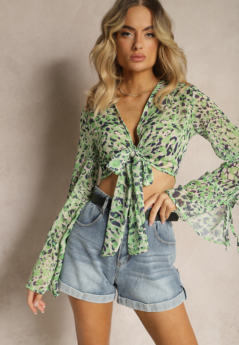 Zielona Bluzka o Przezroczystym Wykończeniu z Wiązaniem na Dole i Długim Rękawem Bracia