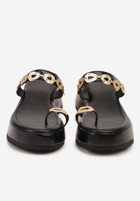 Czarne Klapki Typu Japonki na Koturnie z Ozdobną Aplikacją Dertia