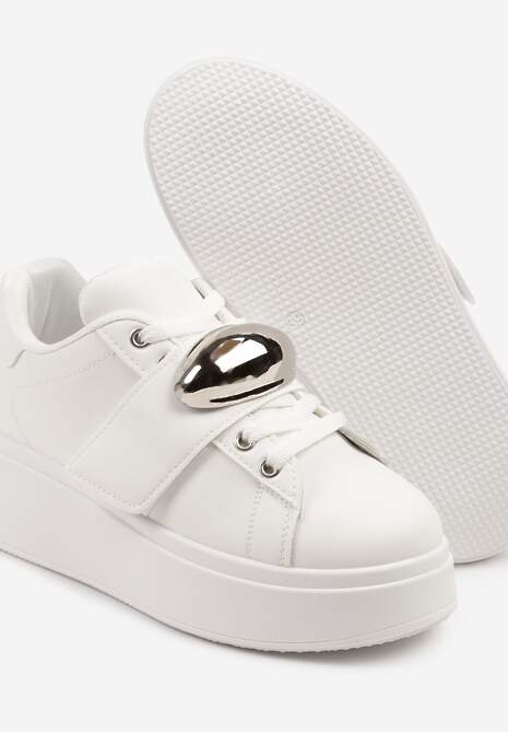 Białe Sneakersyn na Platformie z Metaliczną Aplikacją Welveria