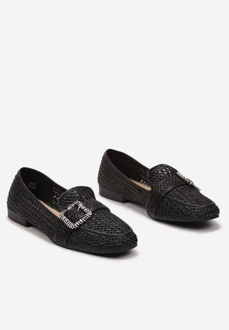 Czarne Mokasyny z Szeroką Klamrą Nawina