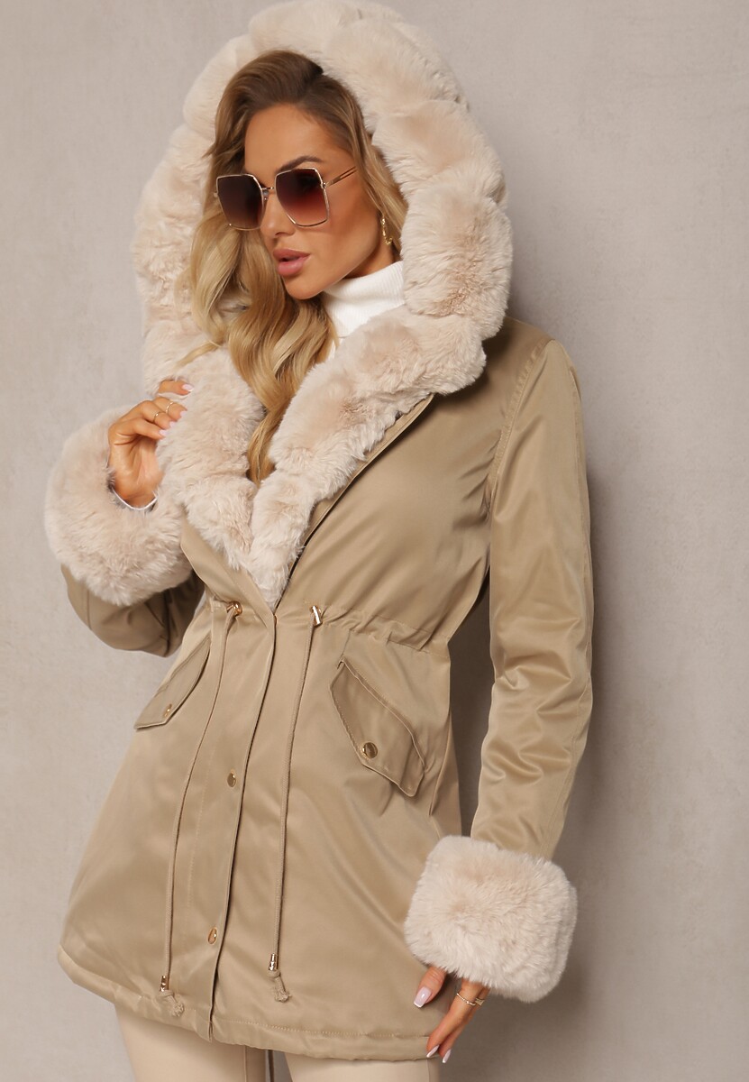 Beżowa Kurtka Parka z Paskiem w Talii i Kapturem z Futerkiem Hizontia