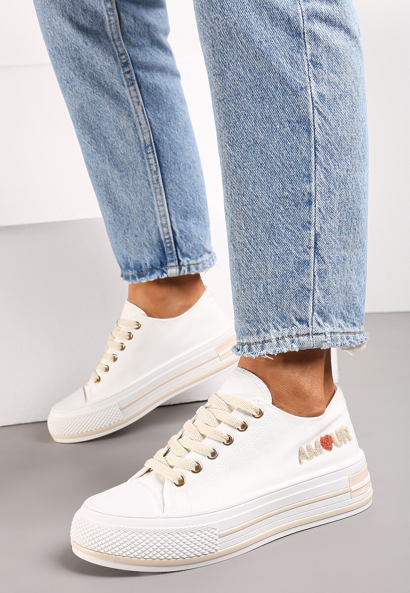 Białe Sznurowane Trampki na Grubej Podeszwie z Aplikacją Aniler