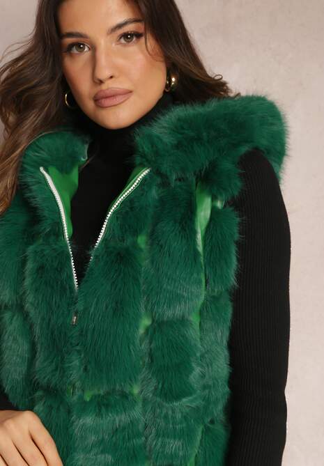 Zielona Futrzana Kamizelka z Kapturem Konessa