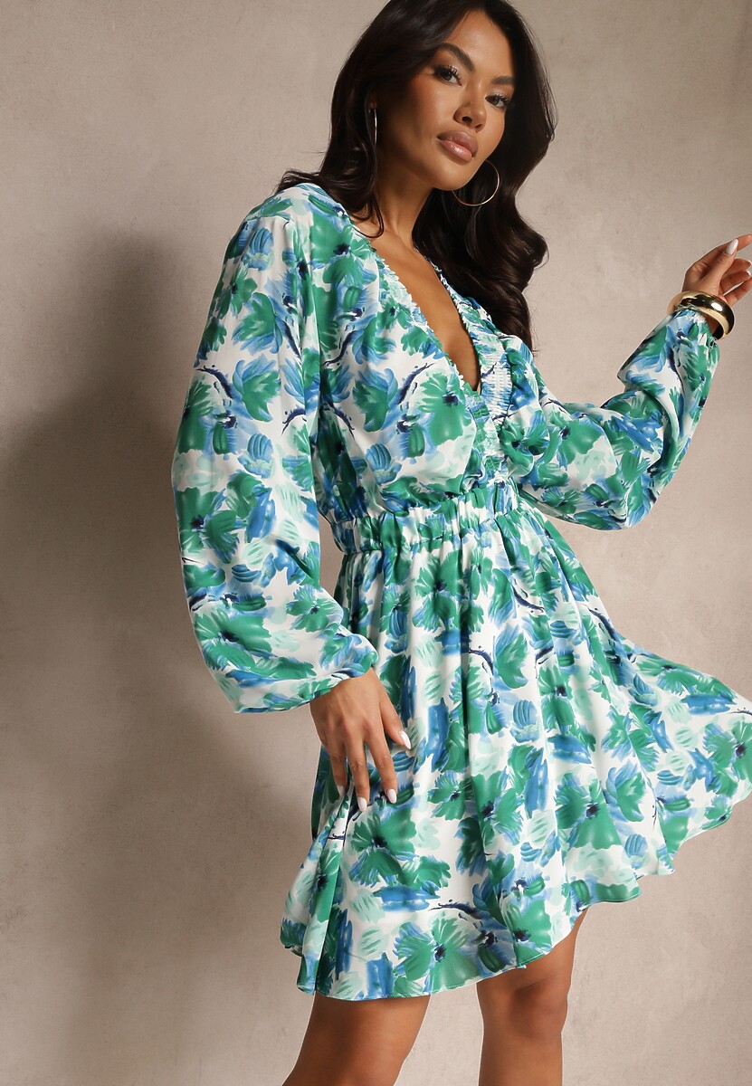 Zielona Rozkloszowana Sukienka z Kwiatowym Wzorem Lilvezina