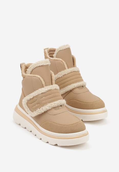 Ciemnobeżowe Śniegowce Ozdobione Futerkiem i Przeszyciami Newelara