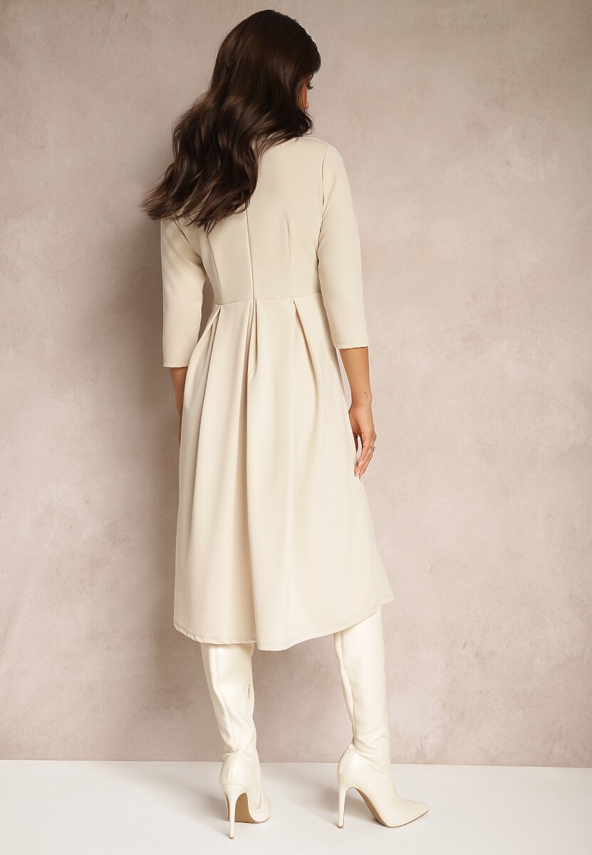 Beżowa Sukienka o Rozkloszowanym Kroju z Rękawem Długości 3/4 Nomini