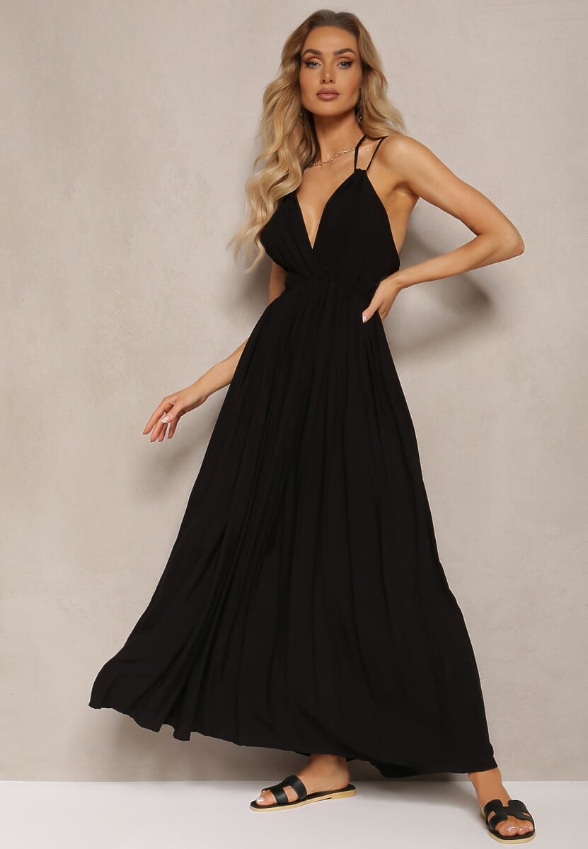 Czarna Sukienka z Wiskozy o Rozkloszowanym Kroju Wiązana na Szyi i Plecach Grines