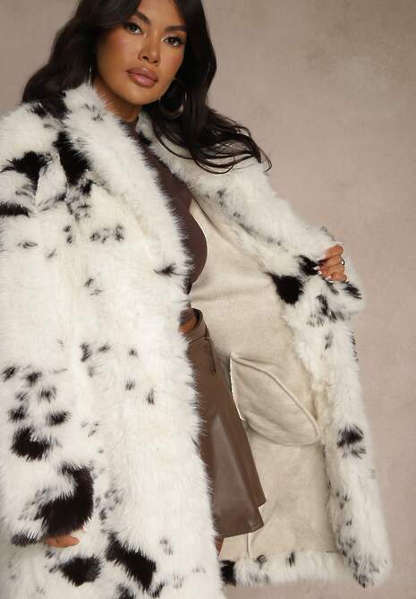 Biało-Brązowy Długi Futrzany Płaszcz w Krowie Łaty Otirona
