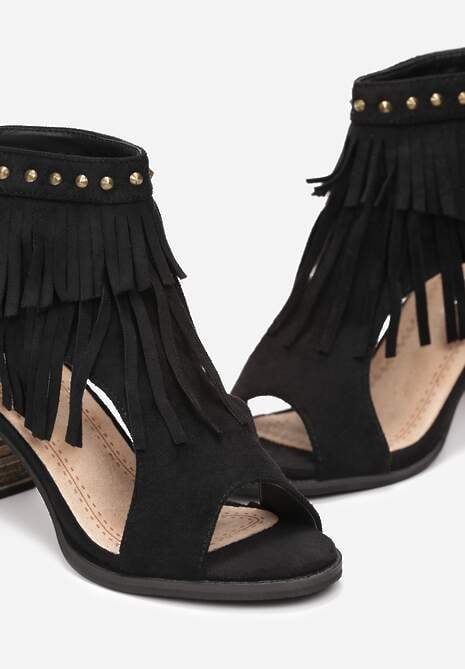 Czarne Sandały za Kostkę z Frędzlami i Ćwiekami Inayat