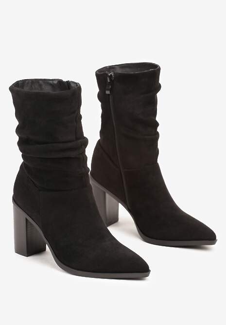 Czarne Botki z Ekozamszu na Obcasie Typu Słupek z Marszczeniami przy Cholewce Averira