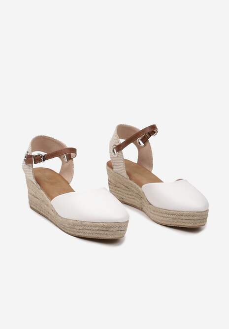 Białe Sandały z Plecionką na Koturnie w Stylu Espadryli Effilania
