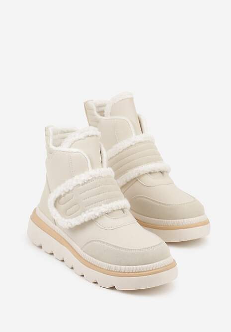 Beżowe Śniegowce Ozdobione Futerkiem i Przeszyciami Newelara