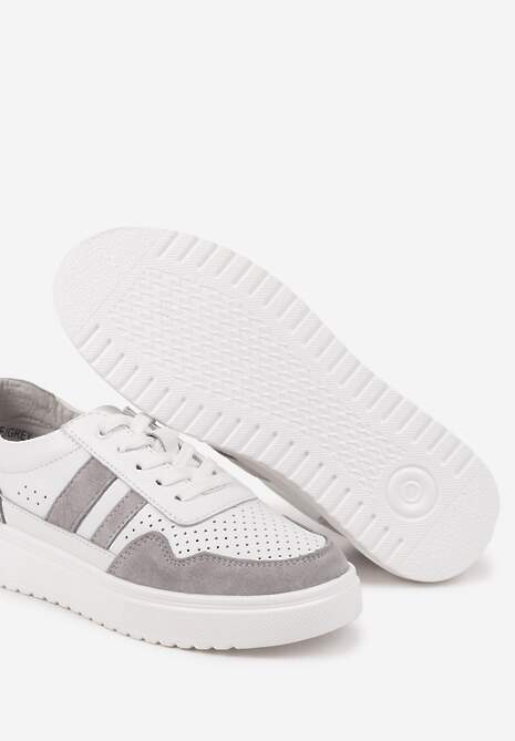 Biało-Szare Płaskie Sneakersy ze Skóry Naturalnej Ozdobione Paskami i Perforacją Floriwa