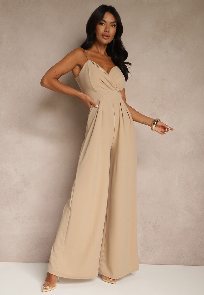 Ciemnobeżowy Kombinezon na Cienkich Ramiączkach z Kopertowym Dekoltem i Szerokimi Nogawkami Jovantia