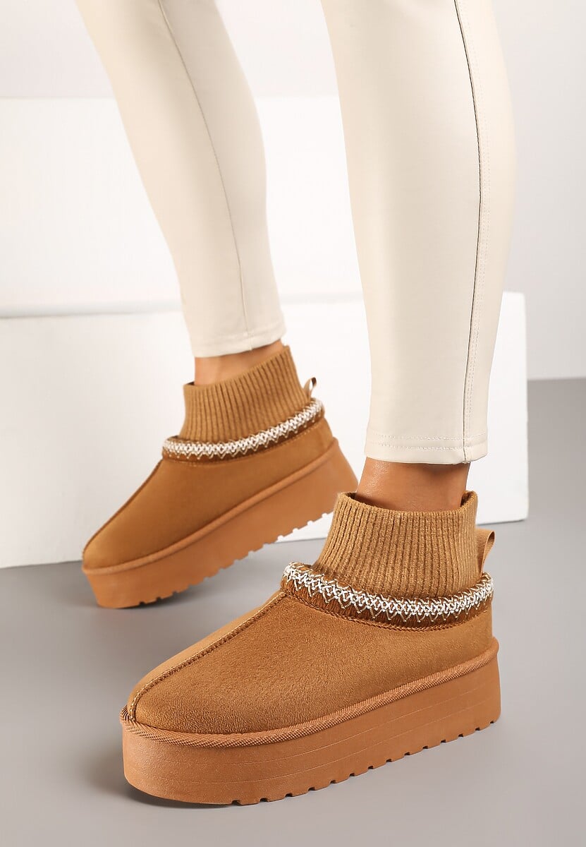 Brązowe Śniegowce na Platformie z Haftem i Dopasowaną Cholewką Sintitia