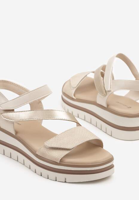 Beżowe Sandały na Platformie z Ozdobnymi Paskami na Rzep Solitte