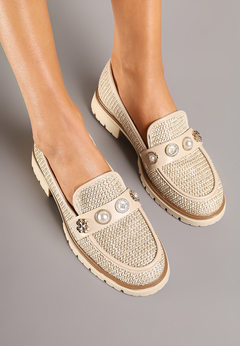 Beżowe Mokasyny z Perełkami i Ozdobami Eladeo