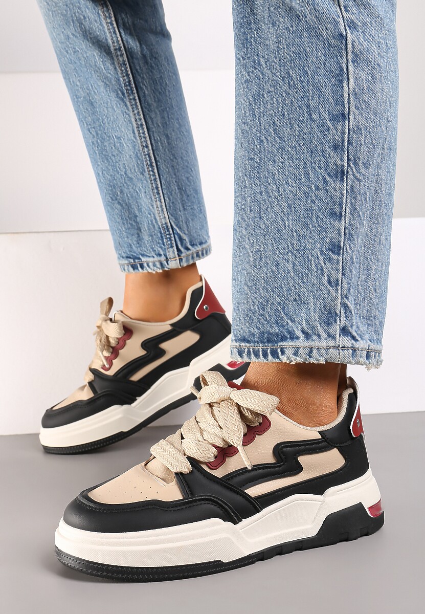 Czarne Sneakersy z Przeszyciami i Grubą Podeszwą Berinela