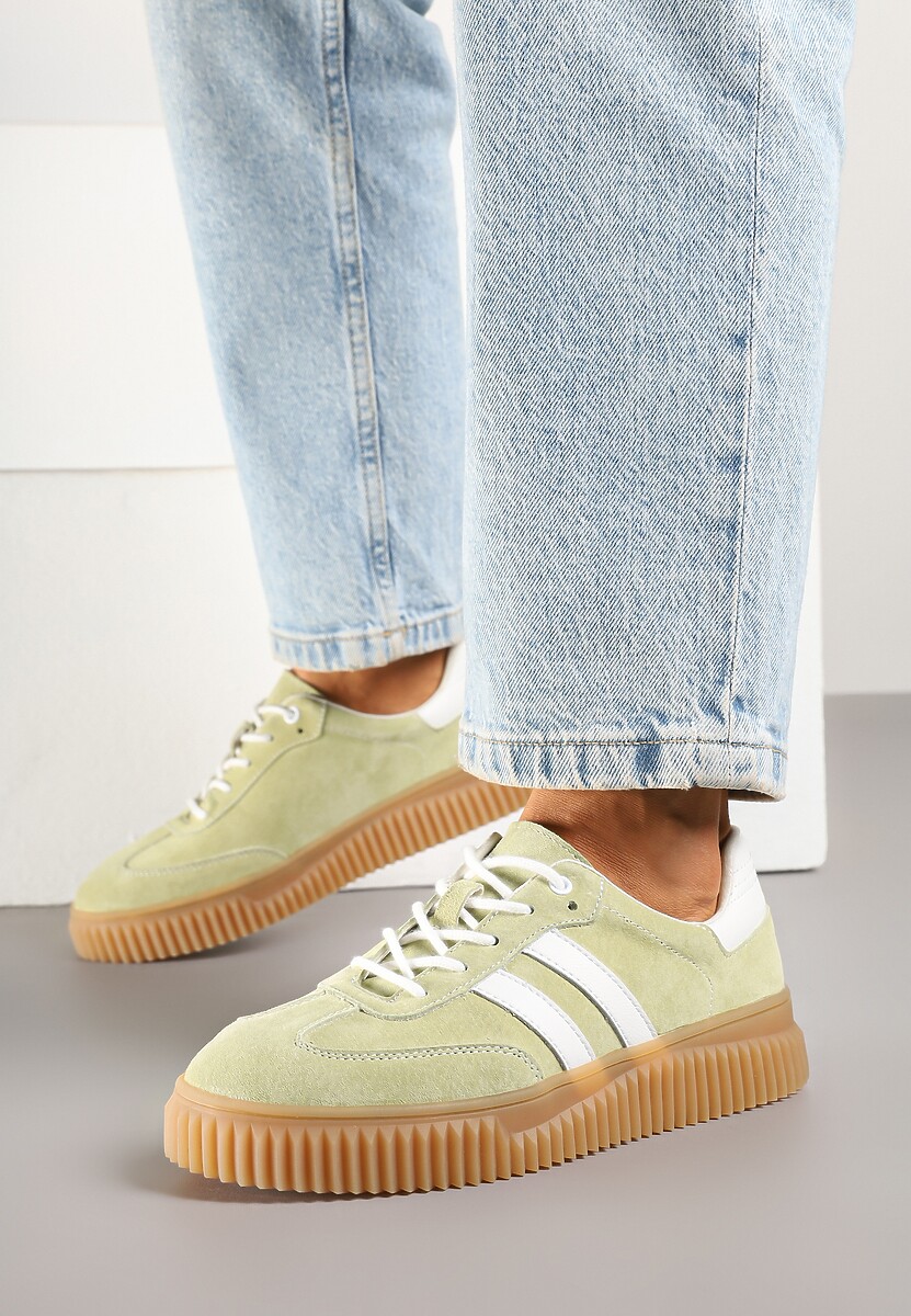 Jasnozielone Sneakersy z Zamszu na Niskiej Platformie Tenafina