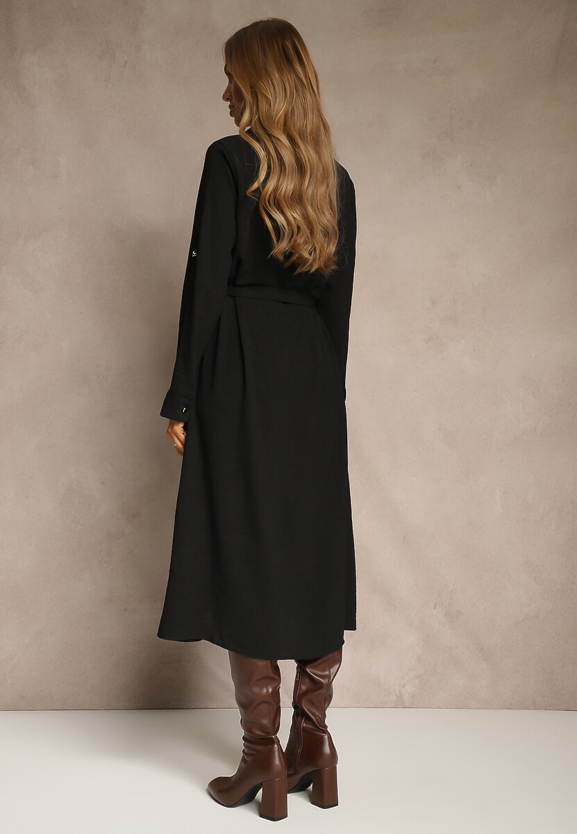 Czarna Sukienka Koszulowa Ozdobiona Paskiem Vivirielle