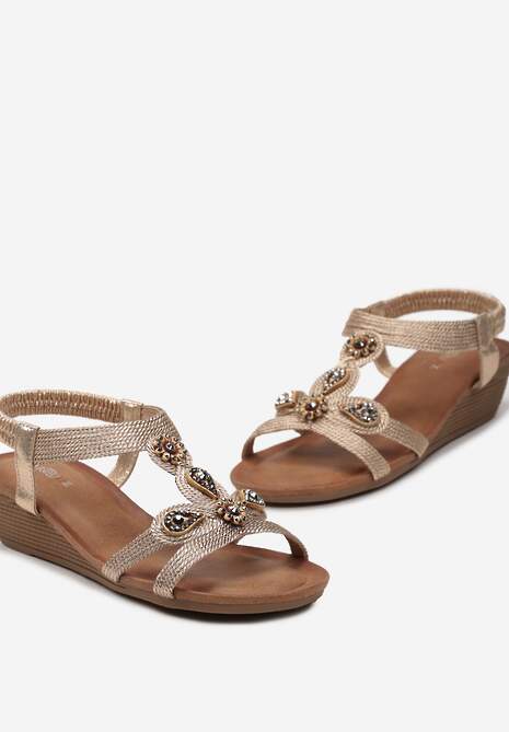 Szampańskie Sandały na Koturnie z Cyrkoniami i Elastycznym Paskiem Jukea